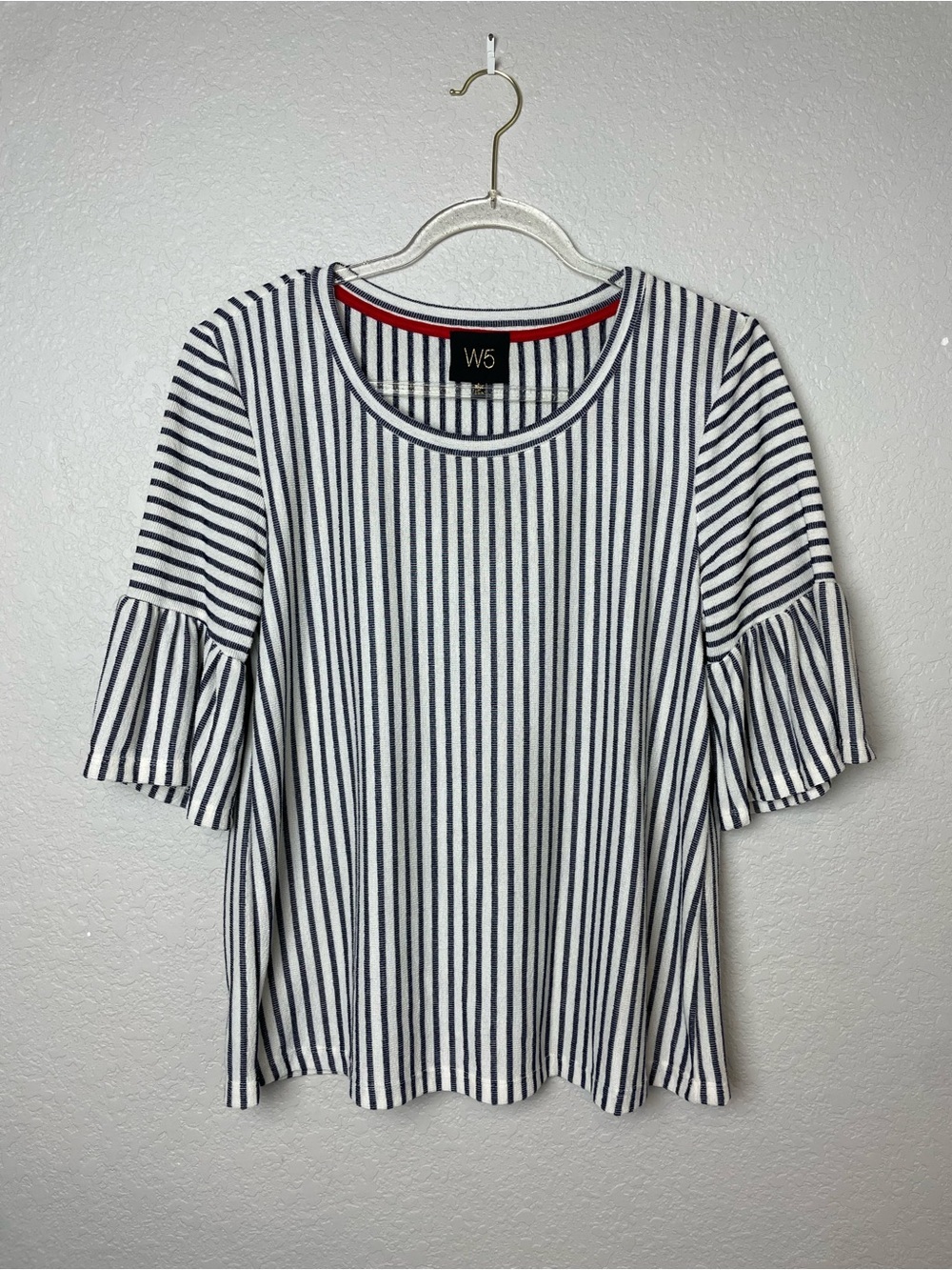 W5 Navy and White Vertical Stripe Ruffle Sleeve Top Size L